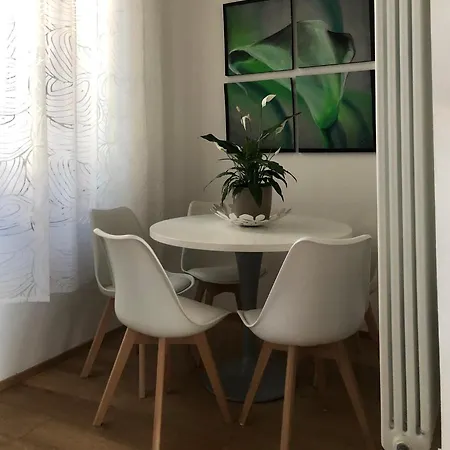 Lovely Loft Isola/garibaldi Apartamento Milán