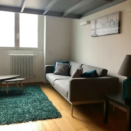 Apartamento Lovely Loft Isola/garibaldi *
